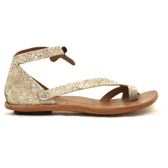 Cydwoq Tomcat Sandals - Picture 1 of 6